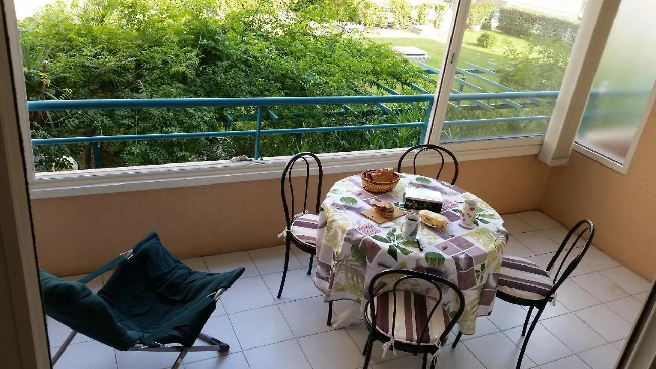 Appartement Plage et jardin en centre ville Saint-Raphaël