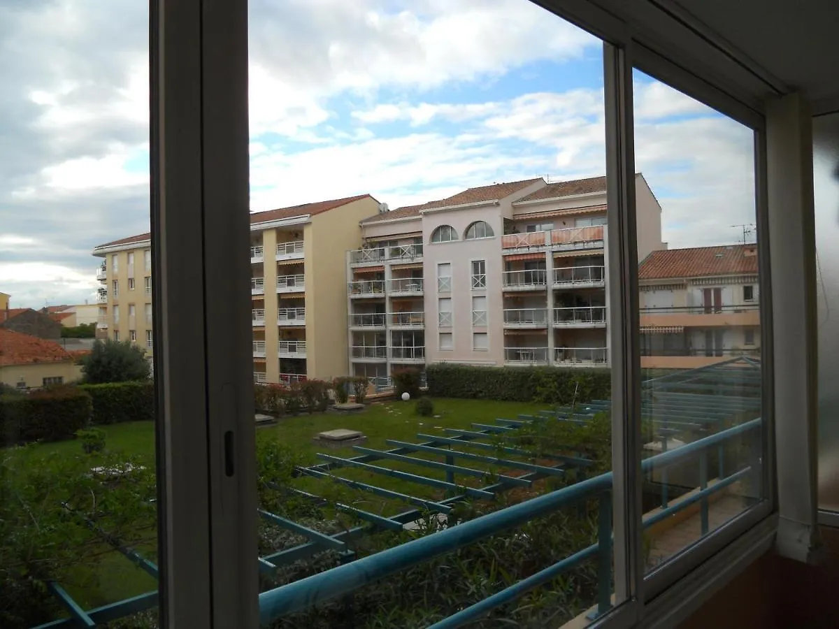 Plage et jardin en centre ville Saint-Raphaël Appartement